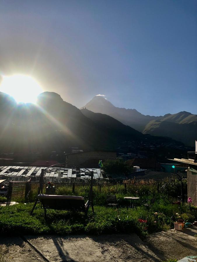 Guest House Chavchavadze N23 Kazbegi Exteriör bild